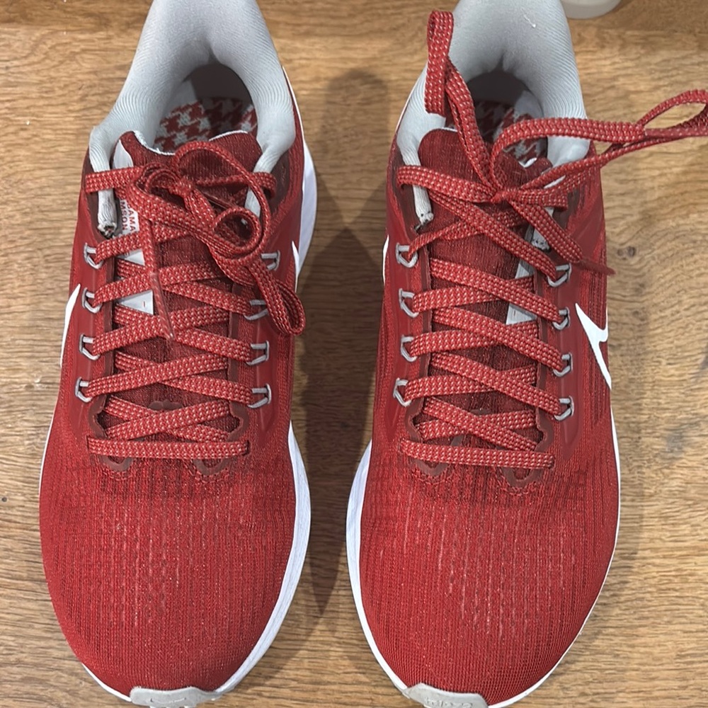 University of Alabama Nikes